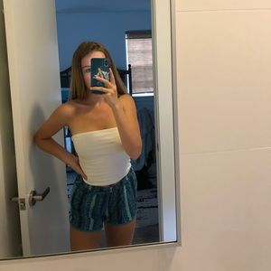 Hollister blue flowy shorts